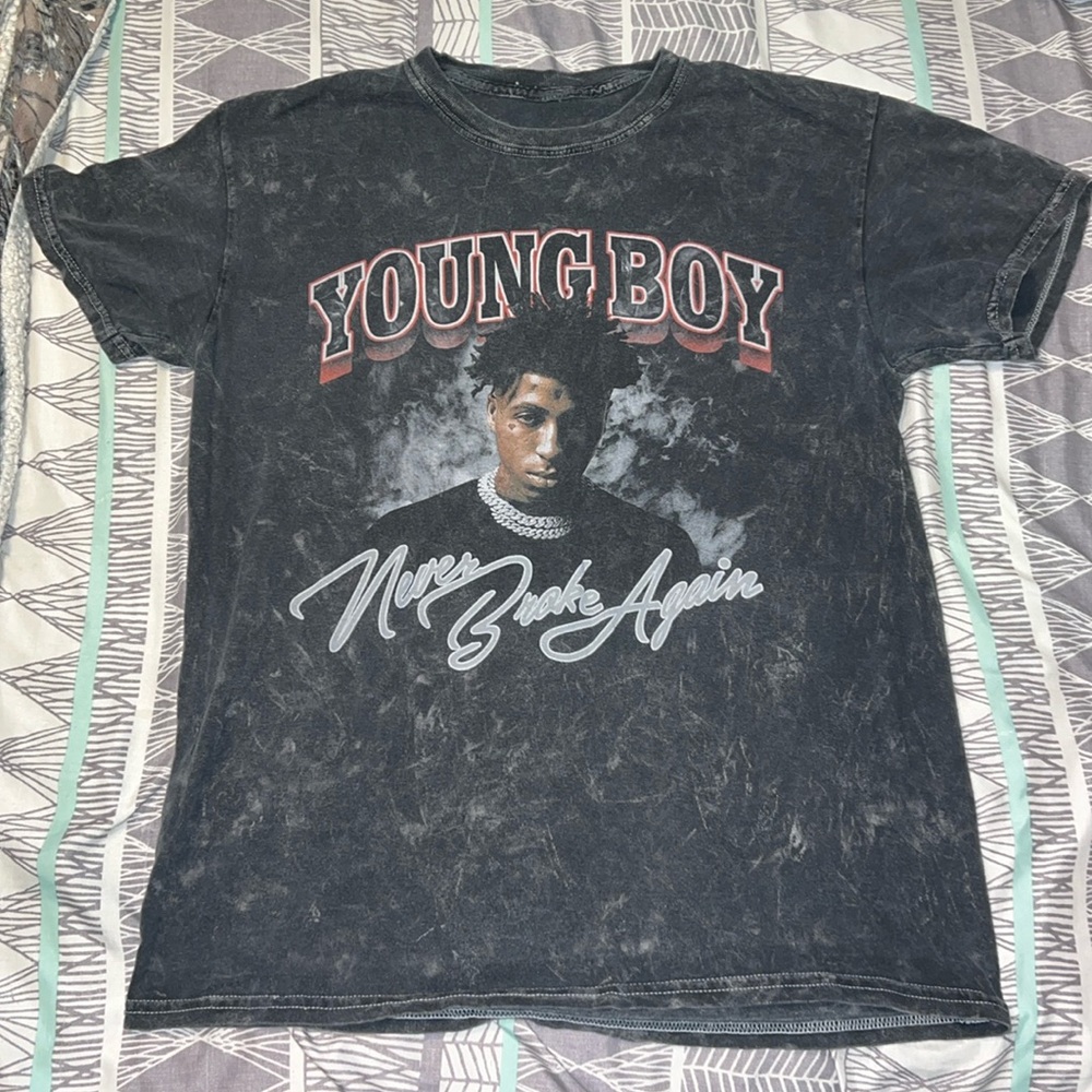 Going out Tee shirt